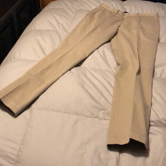 Men’s Banana Republic Fulton Chino Khaki pants - Picture 7 of 8